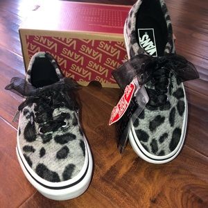 fuzzy authentic platform 2.0 shoes